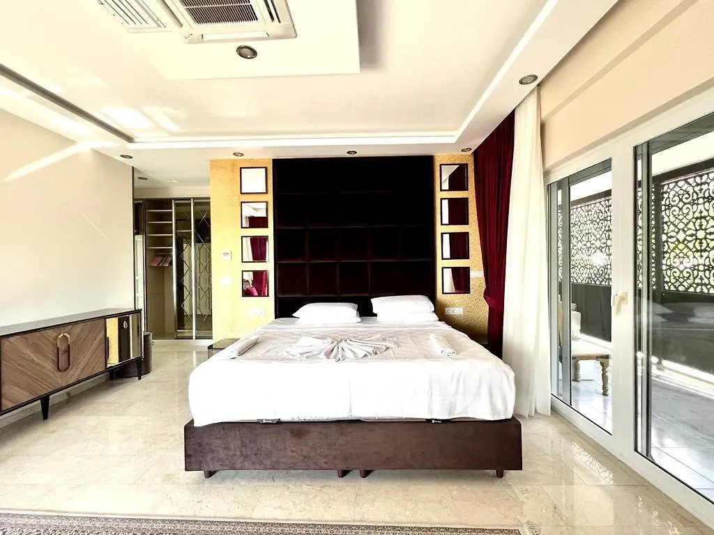 Villa Guellue فتحية تركيا
